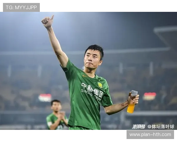 中国足球国服中后卫球星有哪些代表性人物及其成就分析