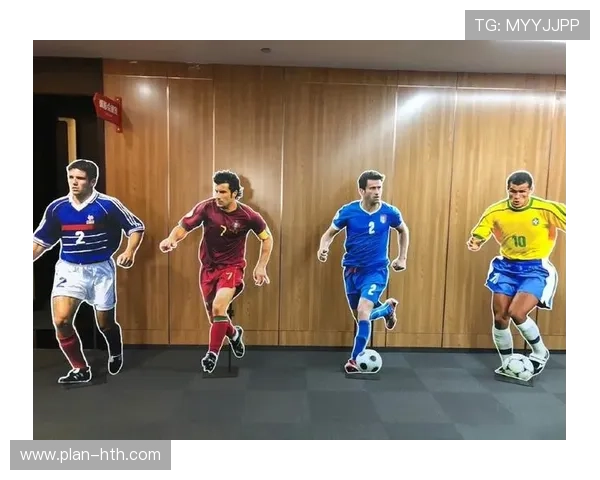 以哪位球星观看足球比赛最能提升球迷的观赛体验与技巧分析